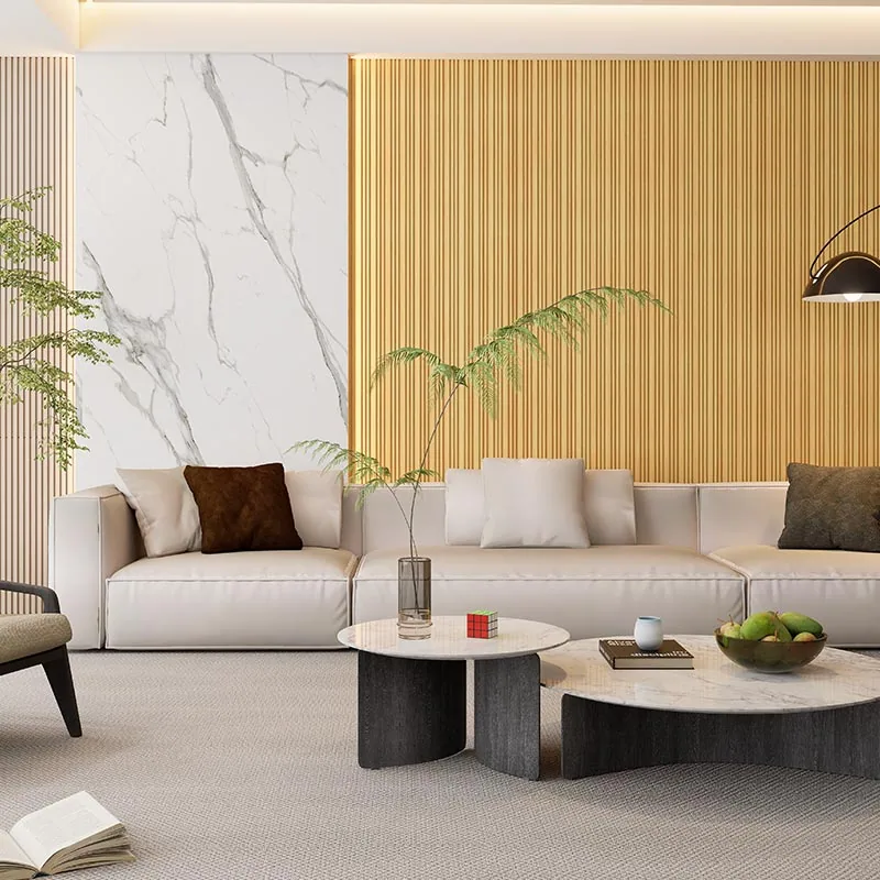 si buscas una solucion que no sea plana ni convencional, el panel wpc asimetrico para muro interior moderno es una tendencia creciente en diseño contemporaneo. su patron desigual genera profundidad visual, rompe la simetria tradicional y aporta movimiento arquitectonico a cualquier espacio.